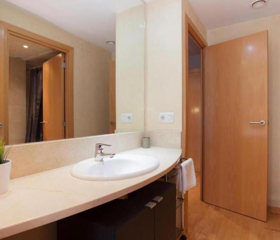 Sweet Bcn Rambla 48 Apartment Барселона Екстериор снимка